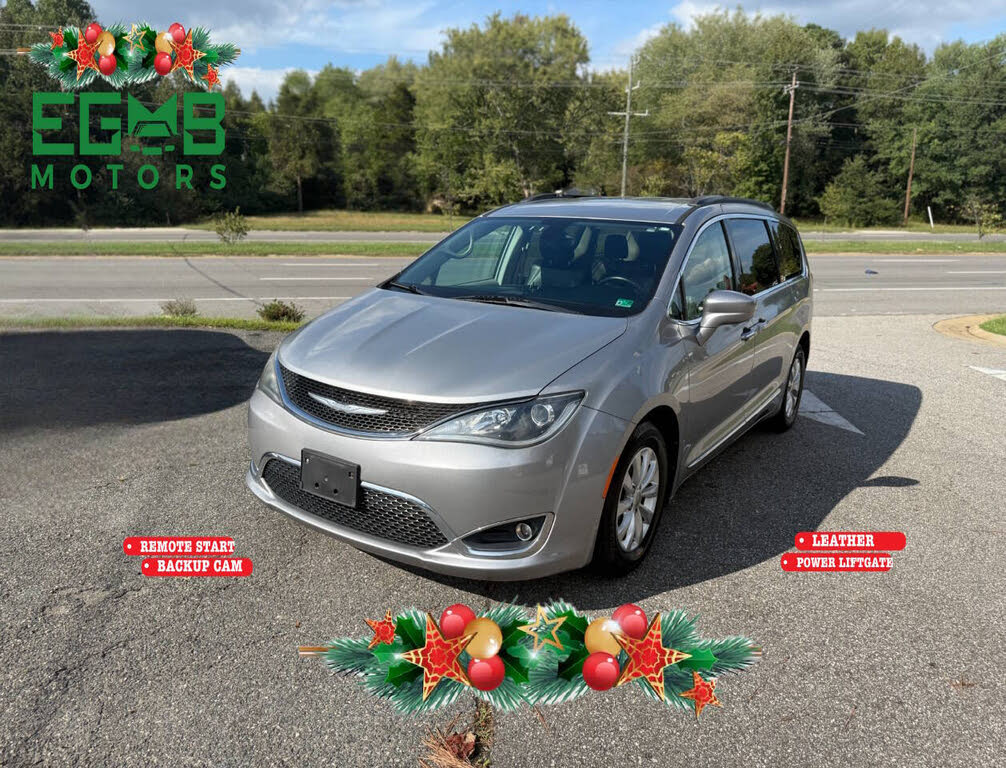 2017 Chrysler Pacifica Touring L FWD