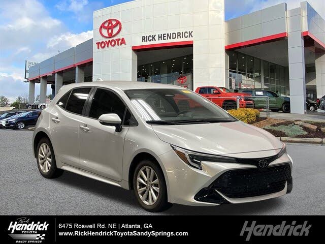 2025 Toyota Corolla Hatchback SE FWD