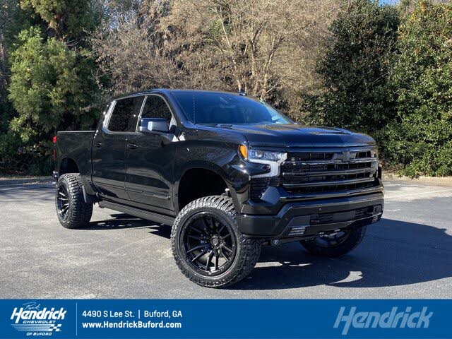 2026 Chevrolet Silverado 1500 High Country Crew Cab 4WD
