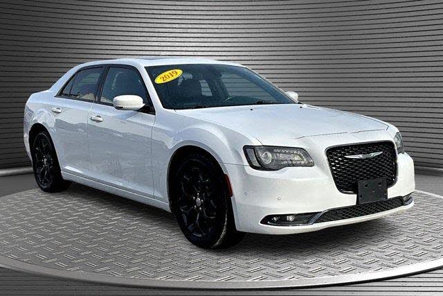 2019 Chrysler 300 S AWD