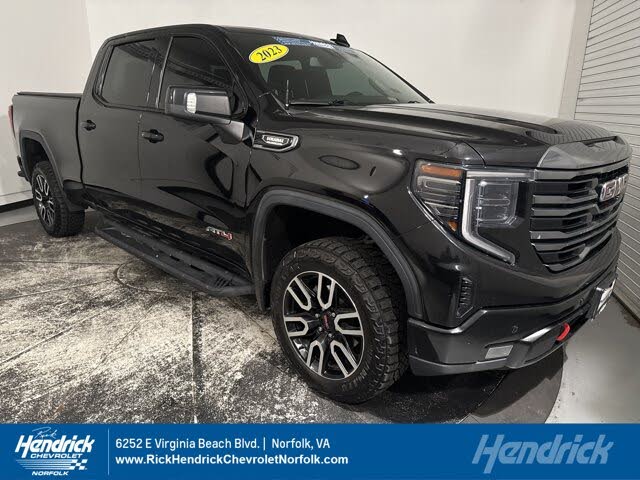 2023 GMC Sierra 1500 AT4 Crew Cab 4WD