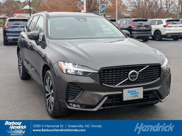 2025 Volvo XC60 B5 Plus Dark Theme AWD