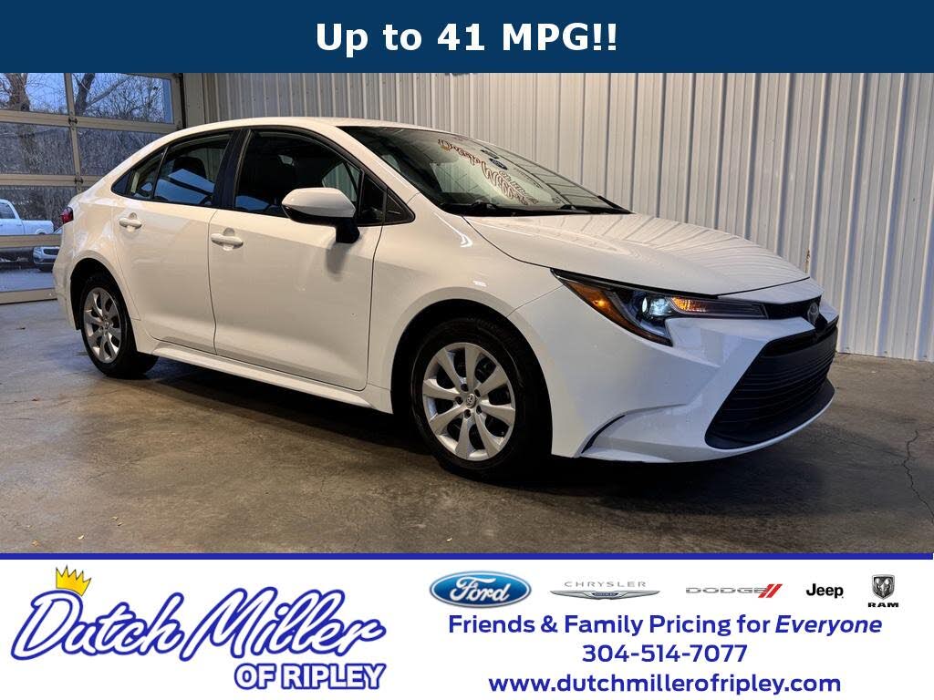 2025 Toyota Corolla LE FWD