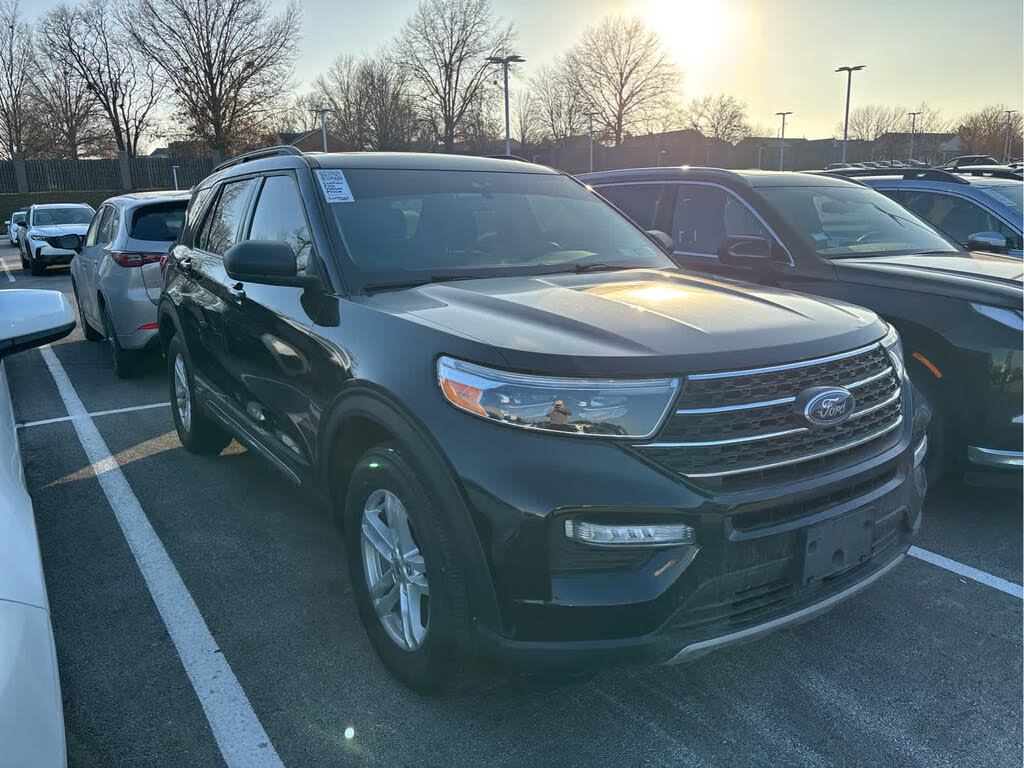 2022 Ford Explorer XLT AWD