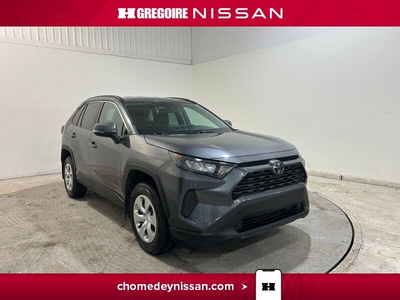 Toyota RAV4 LE AWD 2020