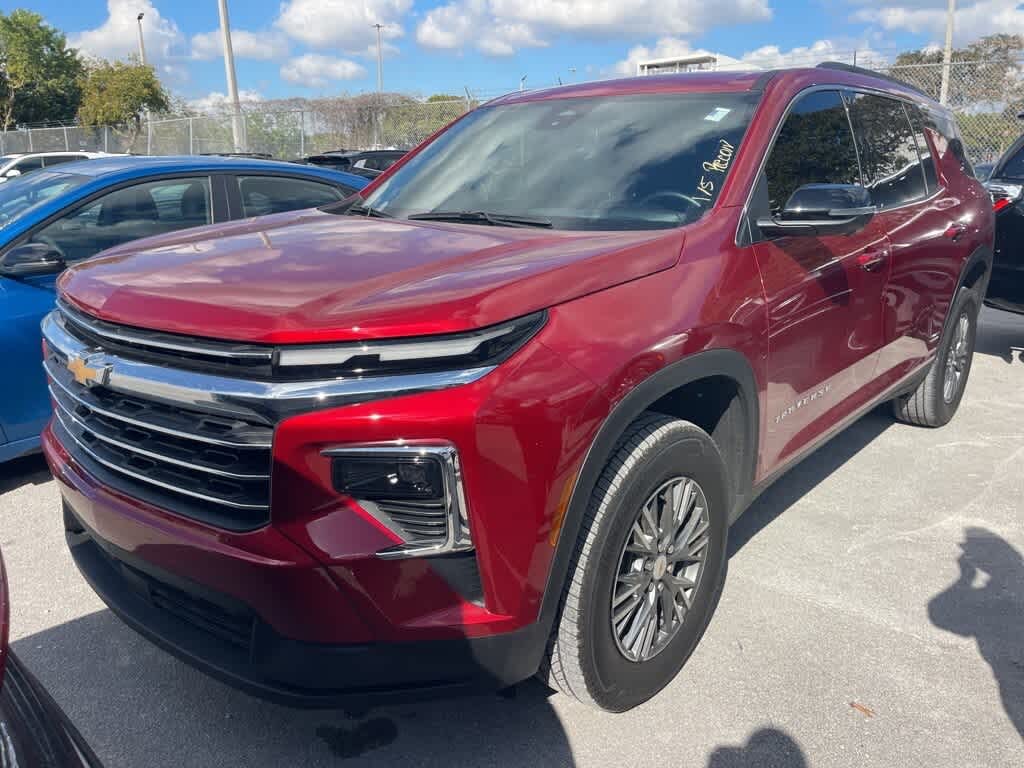 2024 Chevrolet Traverse LT FWD