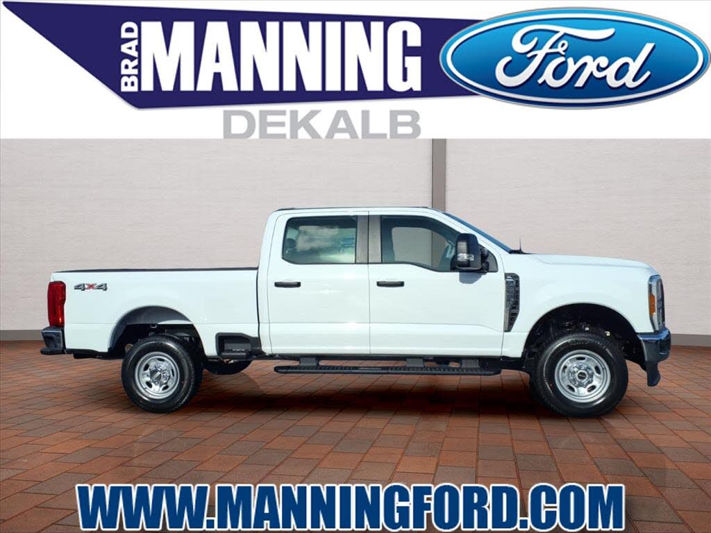 2026 Ford F-250 Super Duty XL Crew Cab 4WD