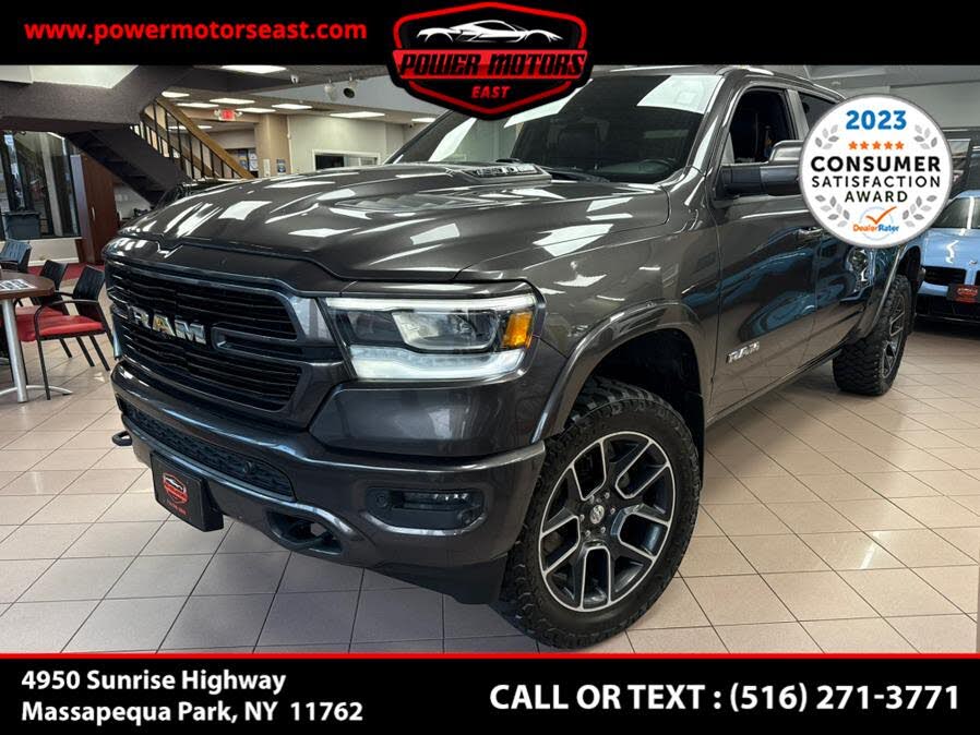 2020 RAM 1500 Laramie Crew Cab 4WD