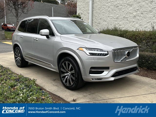 2025 Volvo XC90 B6 Plus Bright Theme 7-Passenger AWD