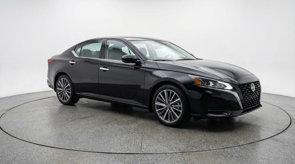 2025 Nissan Altima 2.5 SV FWD