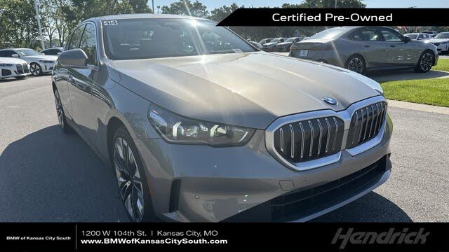 2025 BMW 5 Series 530i xDrive