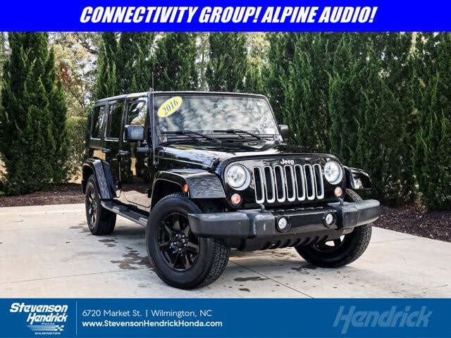 2016 Jeep Wrangler Unlimited Sahara 4WD