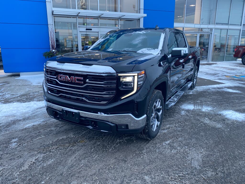 2026 GMC Sierra 1500 SLT Crew Cab 4WD
