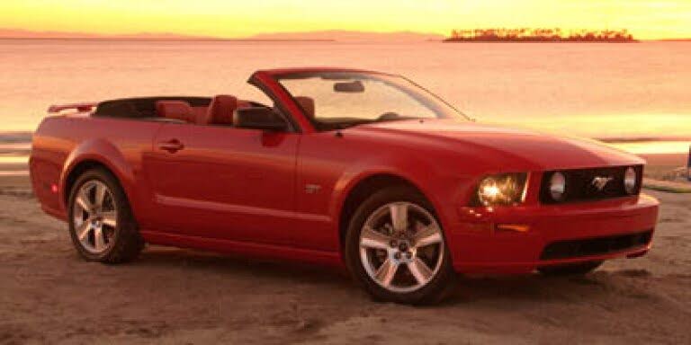 2005 Ford Mustang GT Premium Convertible RWD
