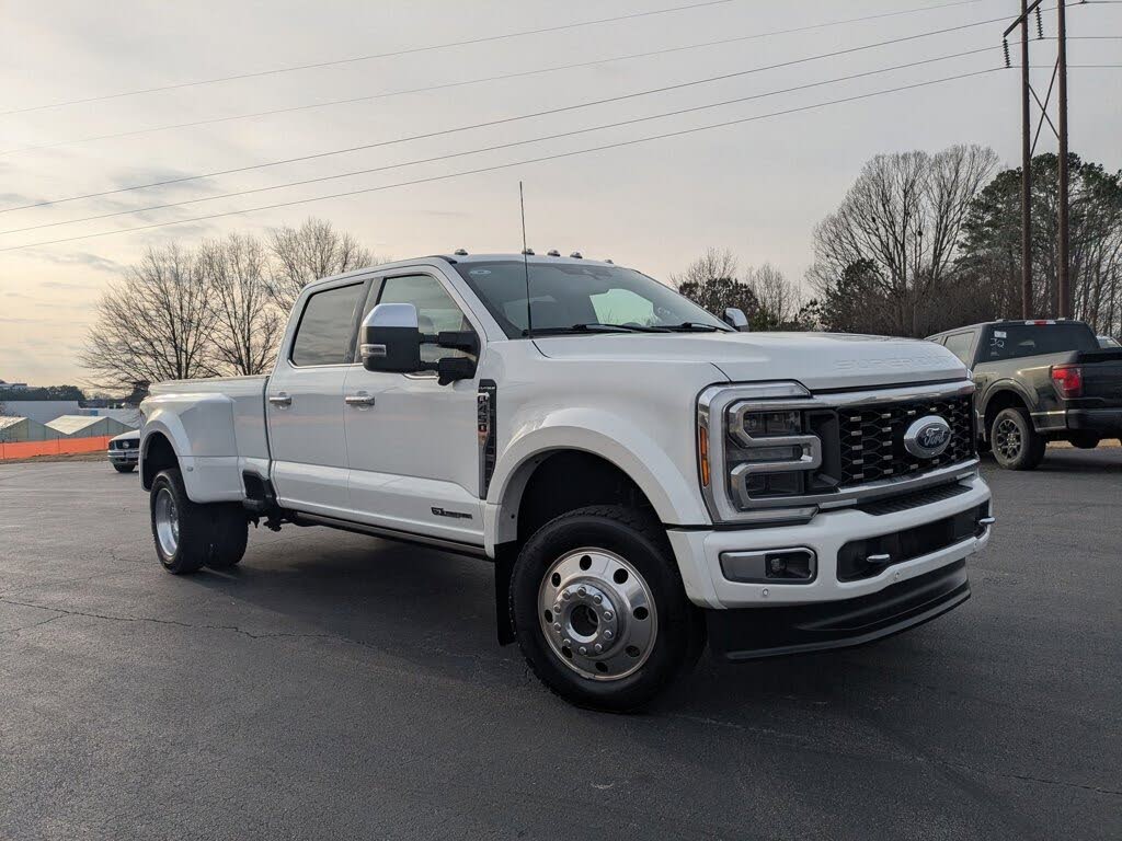 2024 Ford F-450 Super Duty Platinum Crew Cab LB DRW 4WD