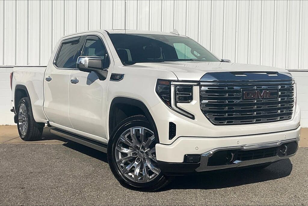 2022 GMC Sierra 1500 Denali Crew Cab 4WD