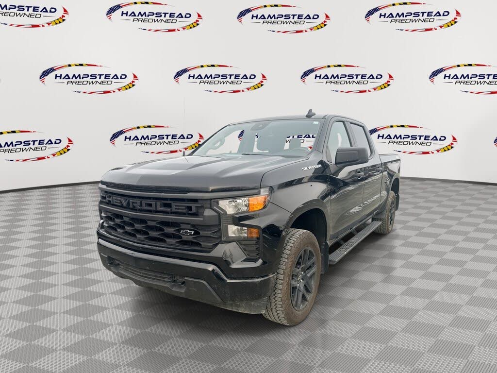 2023 Chevrolet Silverado 1500 Custom Crew Cab 4WD