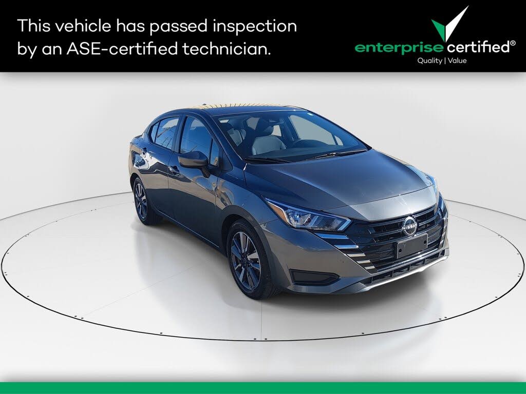 2023 Nissan Versa SV FWD