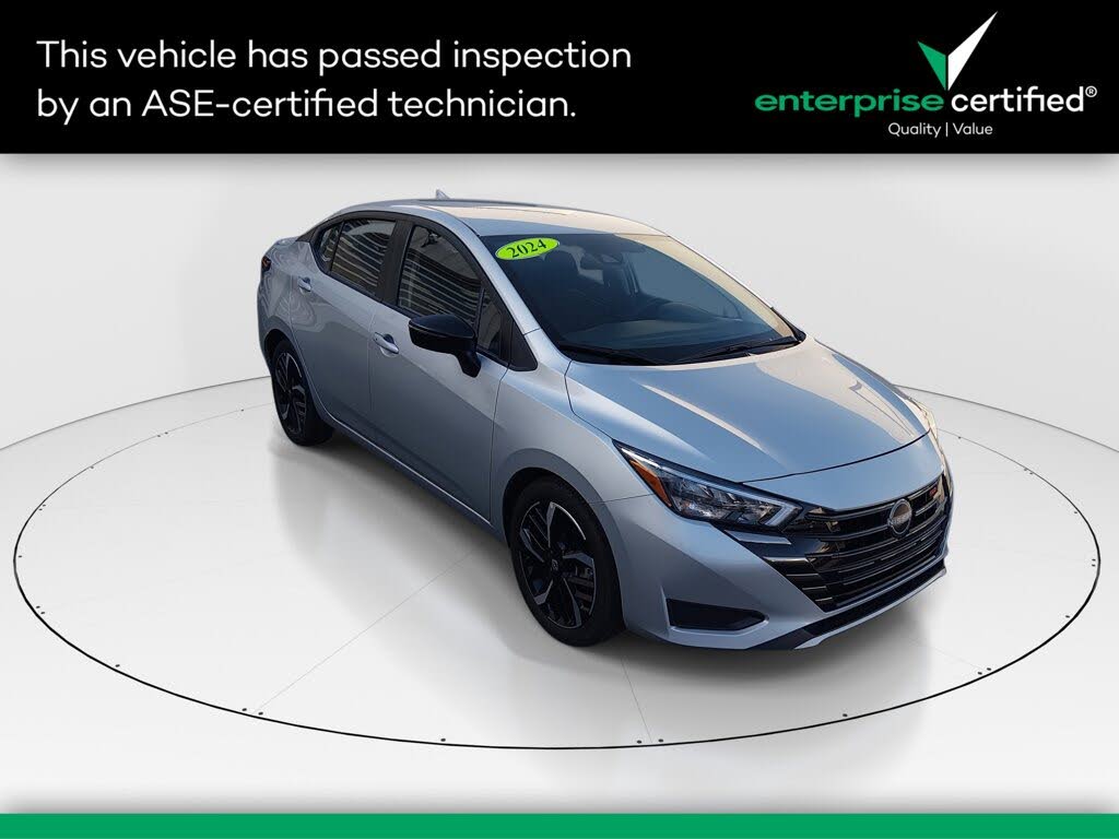 2024 Nissan Versa SR FWD