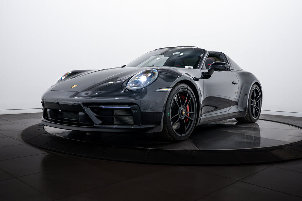 2024 Porsche 911 Targa 4 GTS Cabriolet AWD