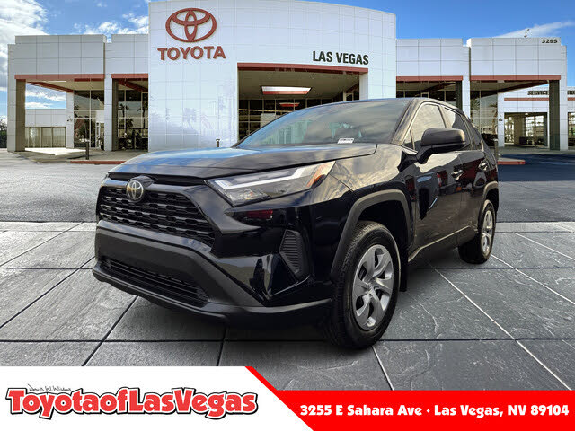 2024 Toyota RAV4 LE FWD