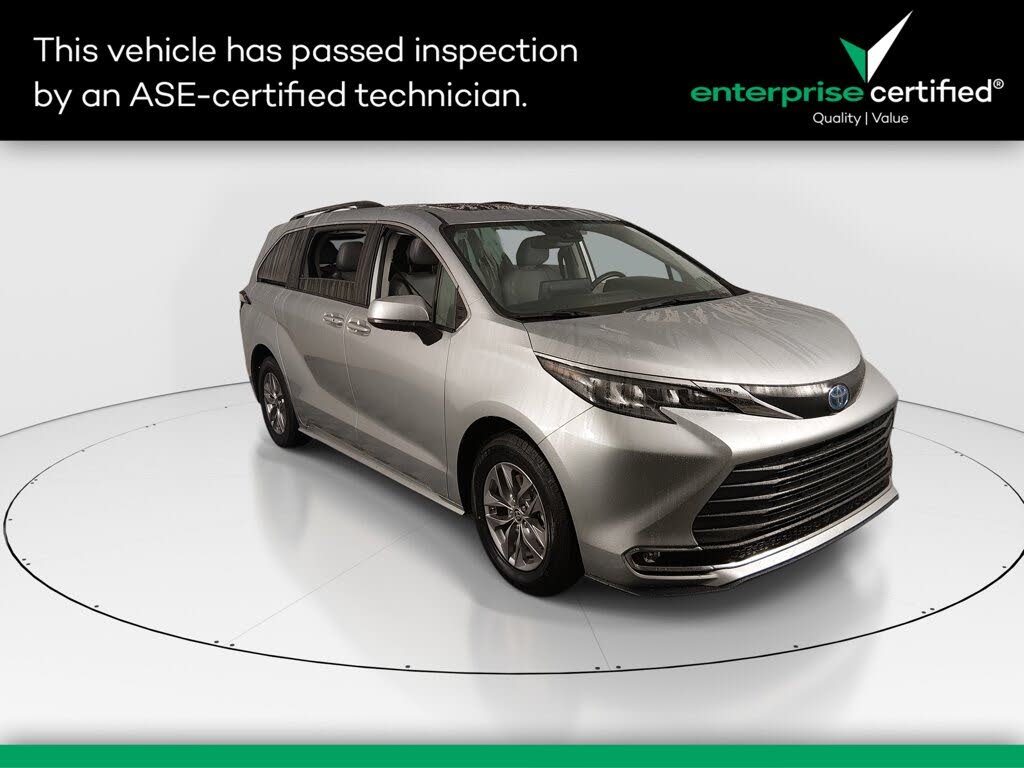 2024 Toyota Sienna XLE 7-Passenger FWD