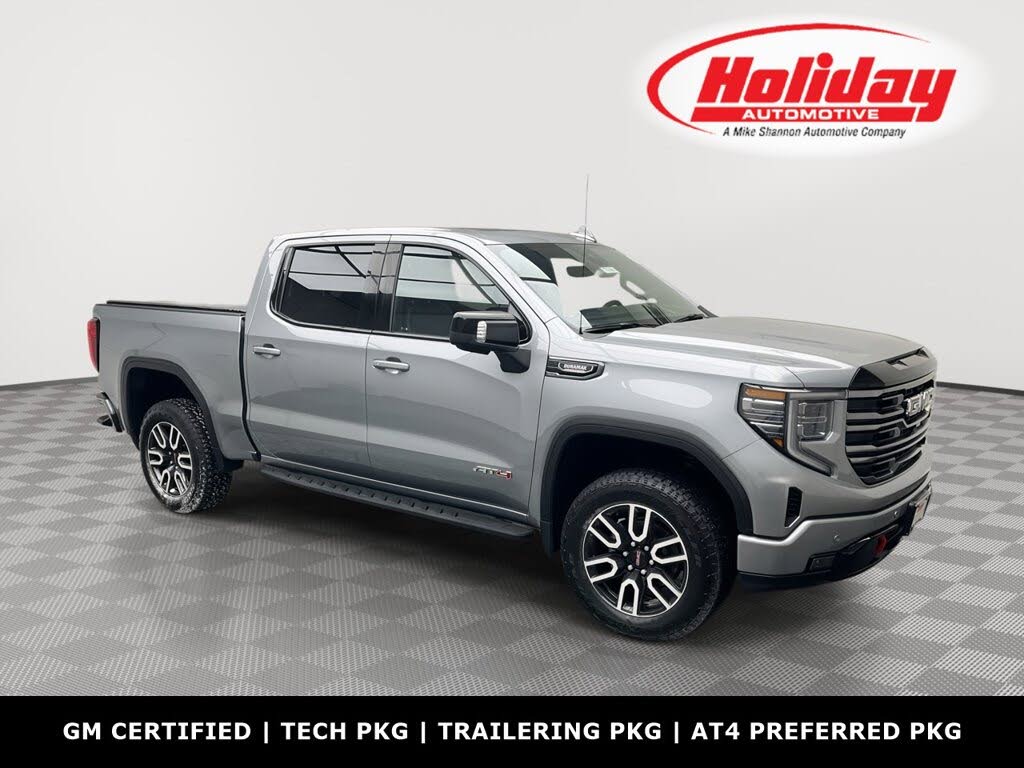 2025 GMC Sierra 1500 AT4 Crew Cab 4WD