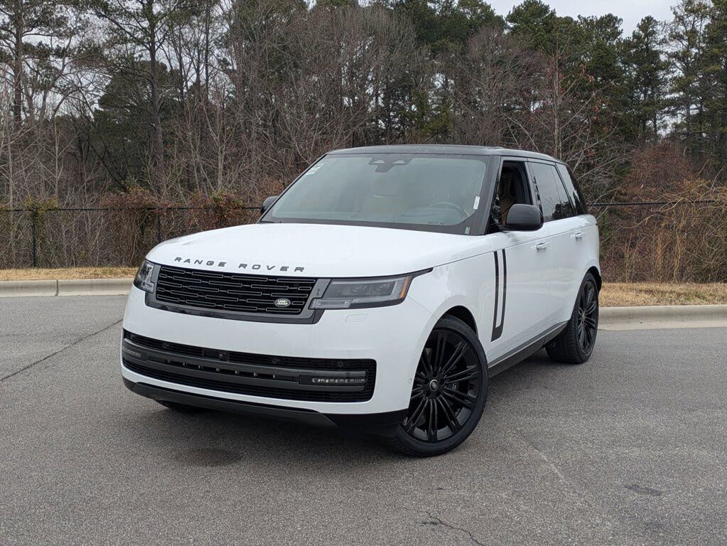 2025 Land Rover Range Rover P530 SE AWD