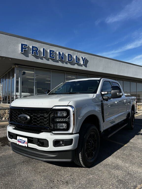 2026 Ford F-250 Super Duty Lariat Crew Cab 4WD