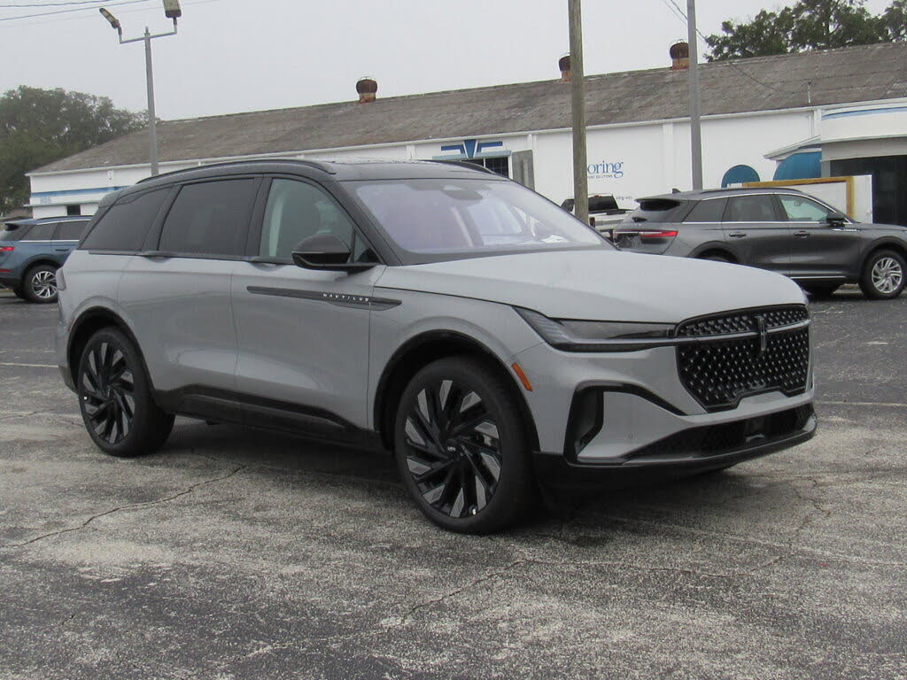 2026 Lincoln Nautilus Hybrid Reserve AWD