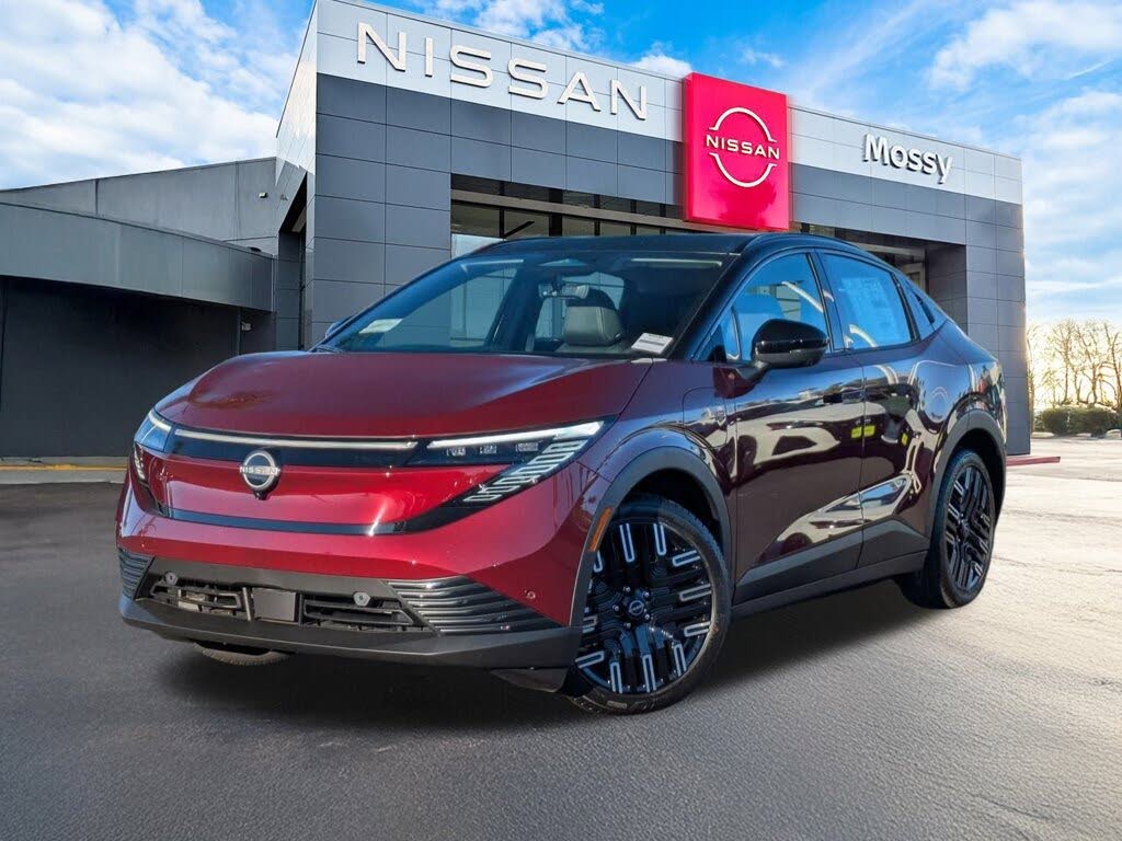 2026 Nissan LEAF Platinum+ FWD