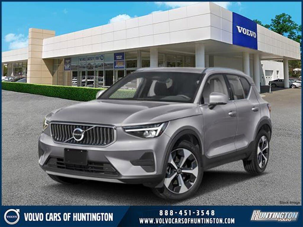 2026 Volvo XC40 B5 Plus AWD