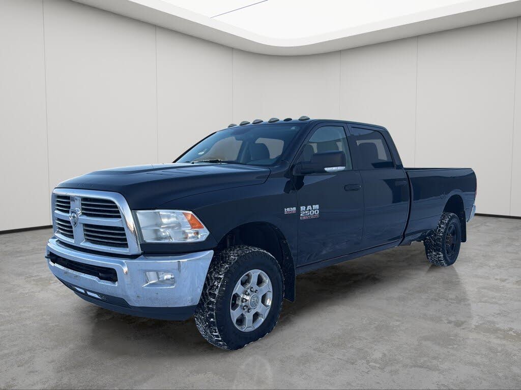 2017 RAM 2500 SLT Crew Cab LB 4WD