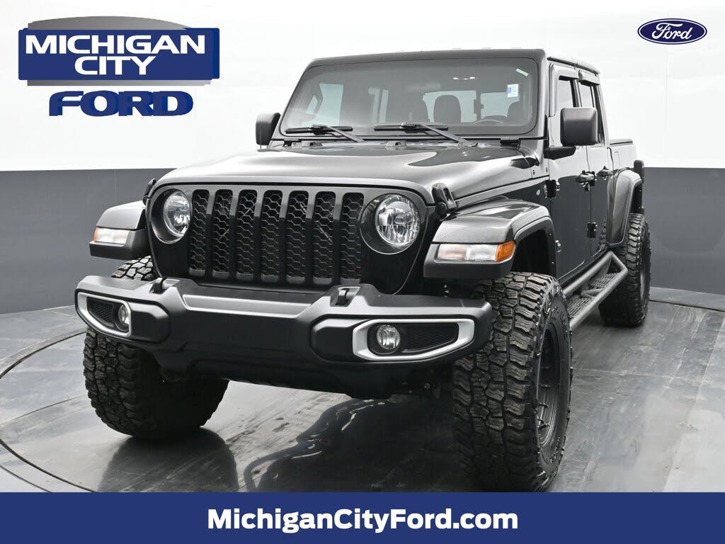 2022 Jeep Gladiator Sport Crew Cab 4WD