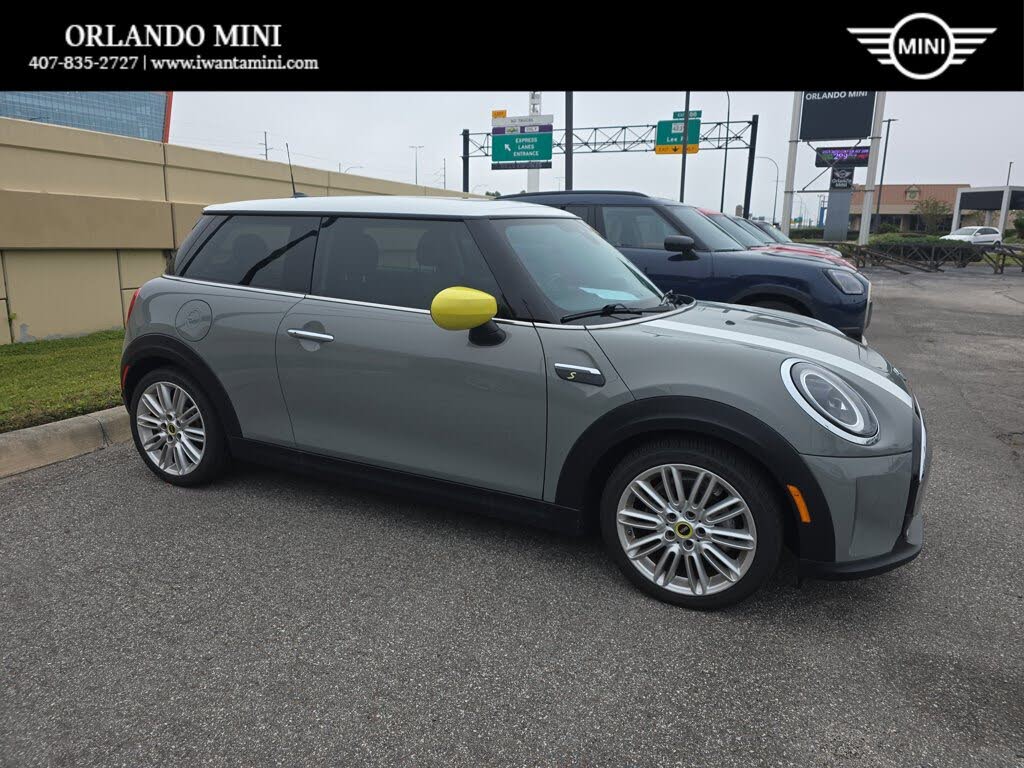 2023 MINI Cooper SE 2-Door Hatchback FWD