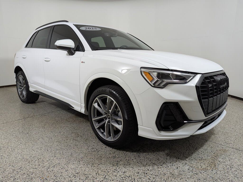 2025 Audi Q3 quattro Premium S Line 45 TFSI