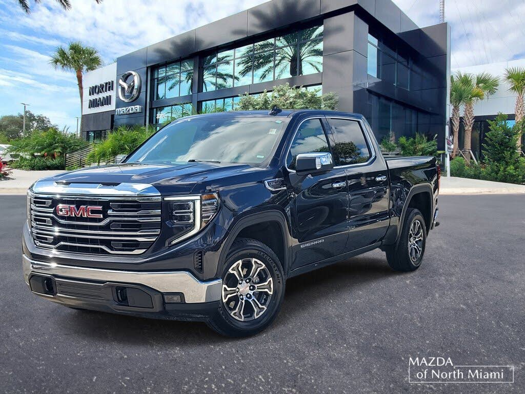 2025 GMC Sierra 1500 SLT Crew Cab RWD