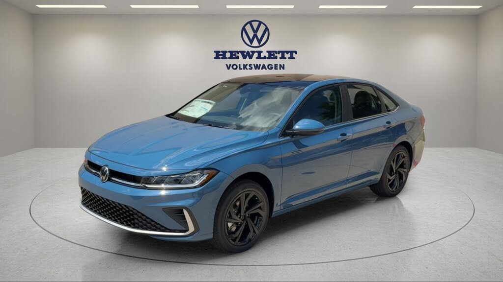 2025 Volkswagen Jetta SE FWD