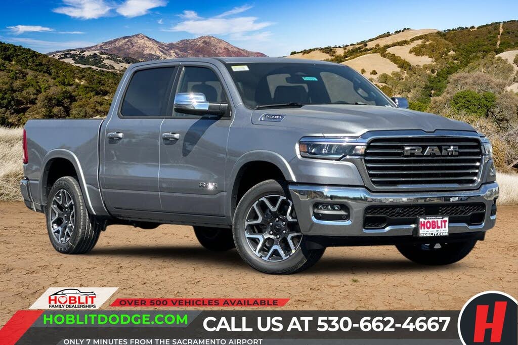 2026 RAM 1500 Laramie Crew Cab 4WD