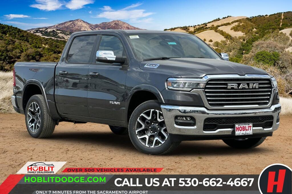 2026 RAM 1500 Laramie Crew Cab 4WD