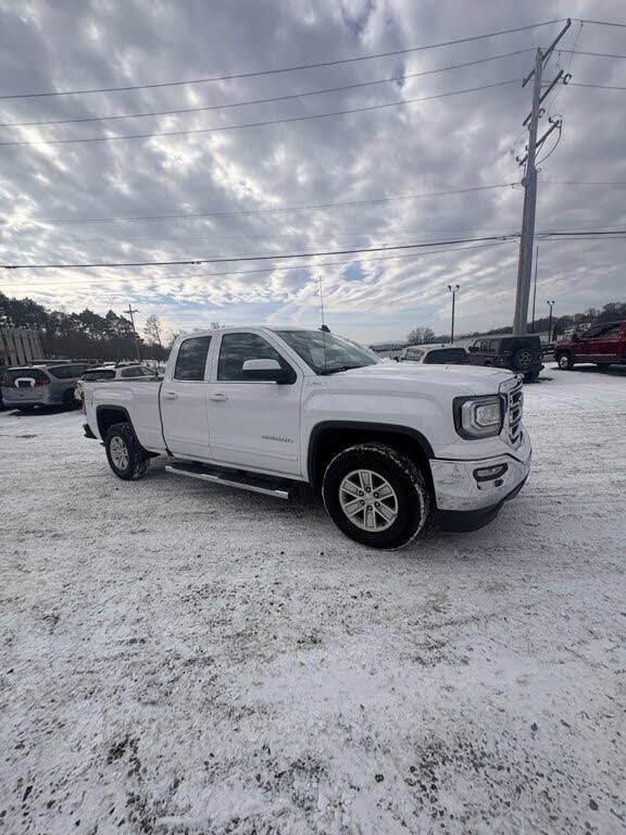 2018 GMC Sierra 1500 SLE Double Cab 4WD