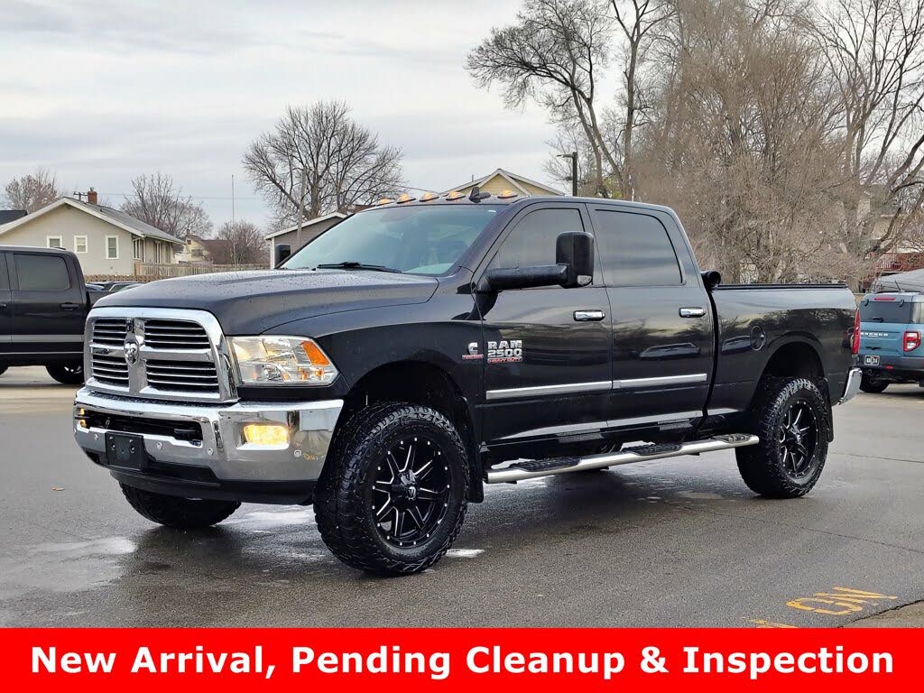 2018 RAM 2500 Big Horn Crew Cab 4WD