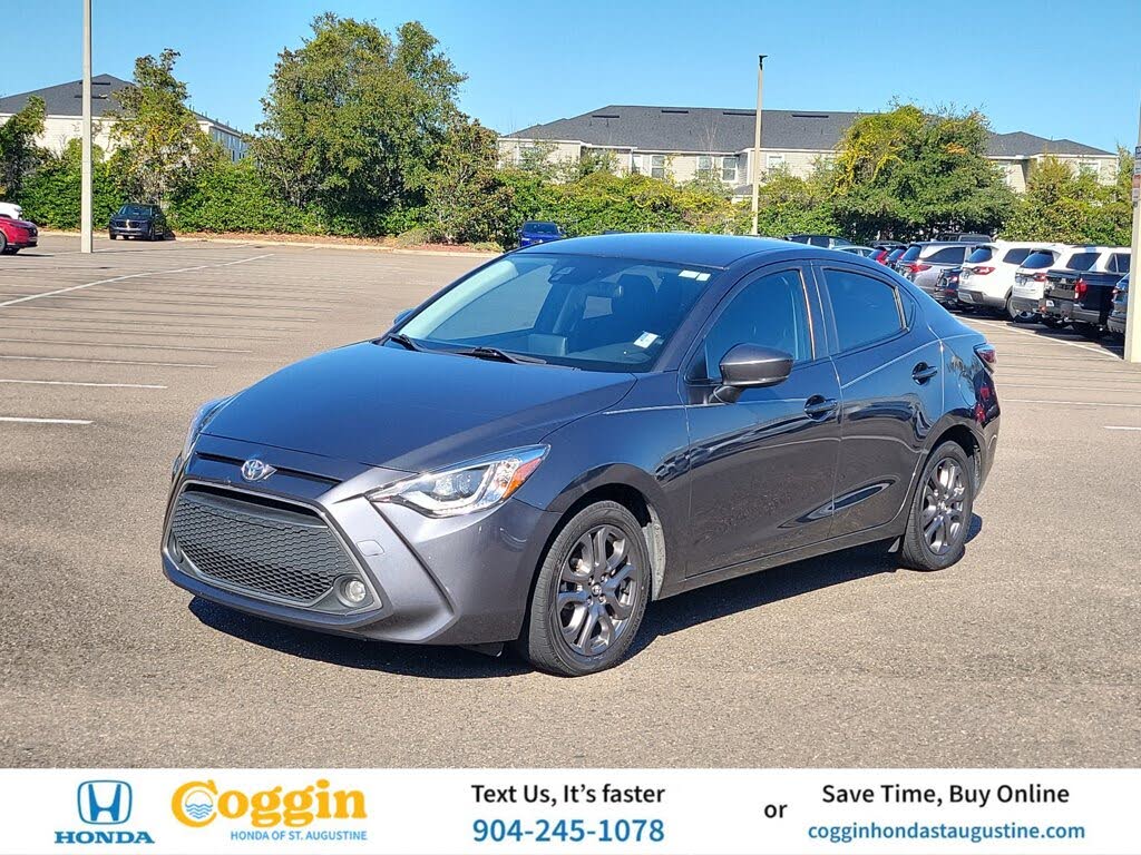 2019 Toyota Yaris Sedan FWD