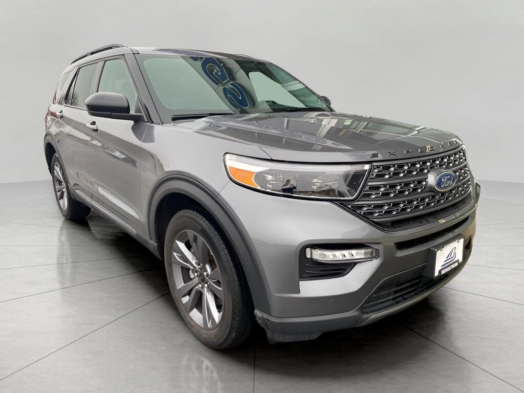 2023 Ford Explorer XLT AWD