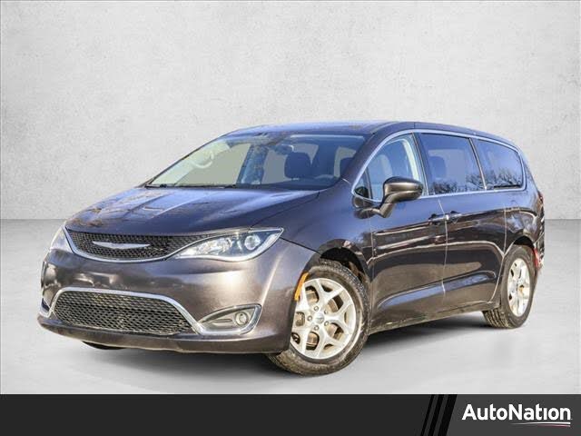 2018 Chrysler Pacifica Touring Plus FWD