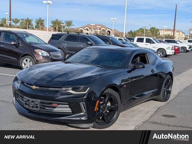 2017 Chevrolet Camaro 1LT Coupe RWD