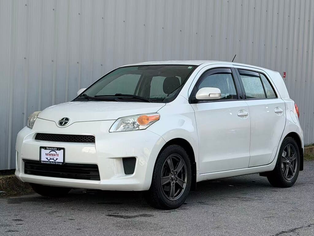 2012 Scion xD Base