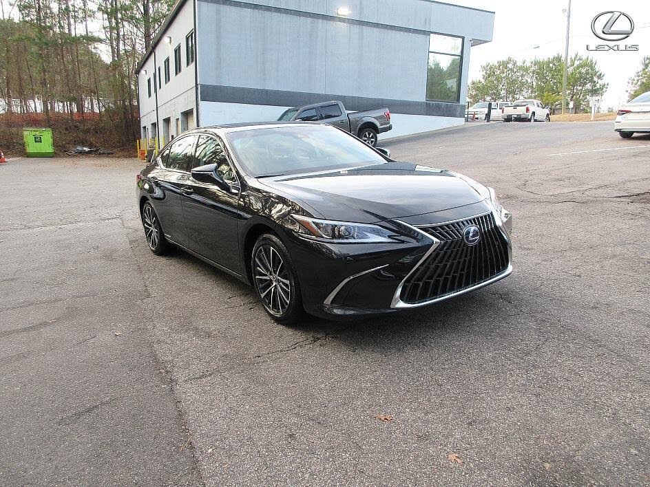 2022 Lexus ES Hybrid 300h FWD