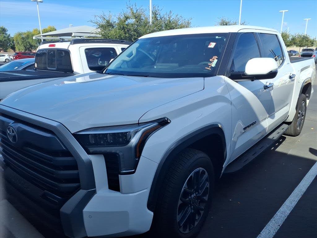 2024 Toyota Tundra Limited CrewMax Cab 4WD