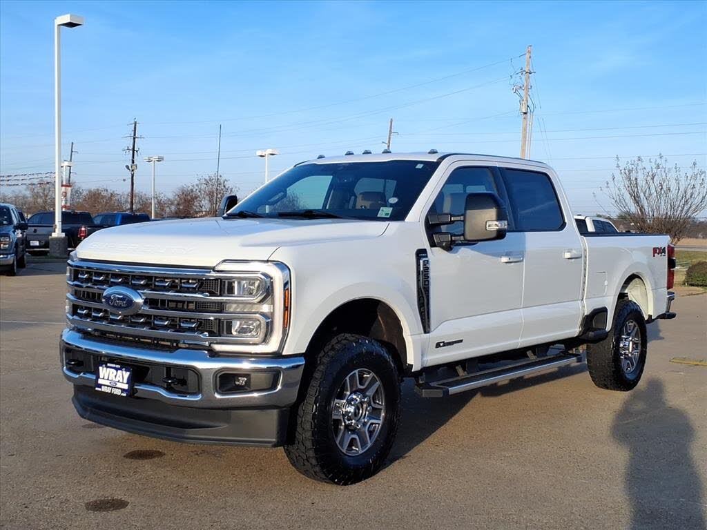 2024 Ford F-250 Super Duty Lariat Crew Cab 4WD